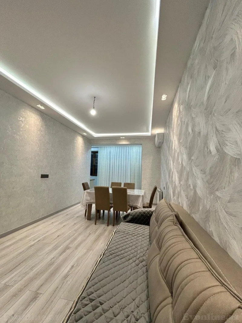 Kirayə verilir 3 otaqlı Mənzil Yeni tikili 105 m² İnşaatçılar m. - şəkil 8