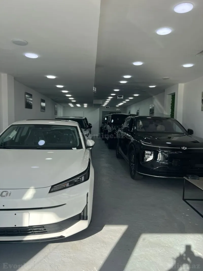 Kirayə verilir Obyekt 250 m² Xətai r.