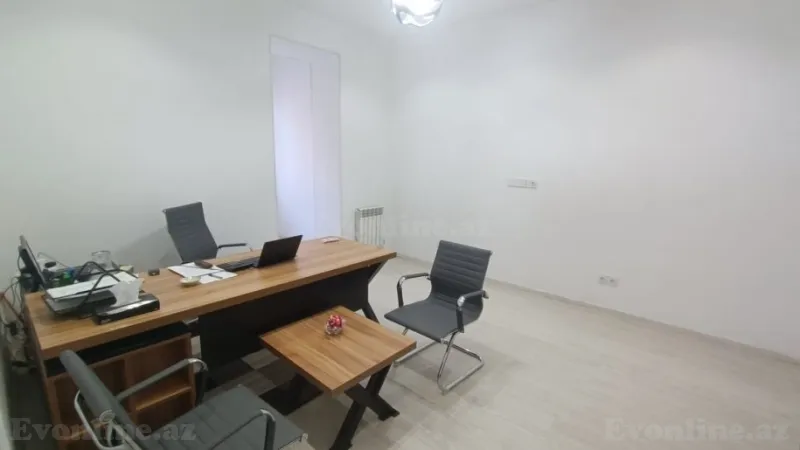 Kirayə verilir 2 otaqlı Mənzil Köhnə tikili 100 m² Yasamal r. - şəkil 9