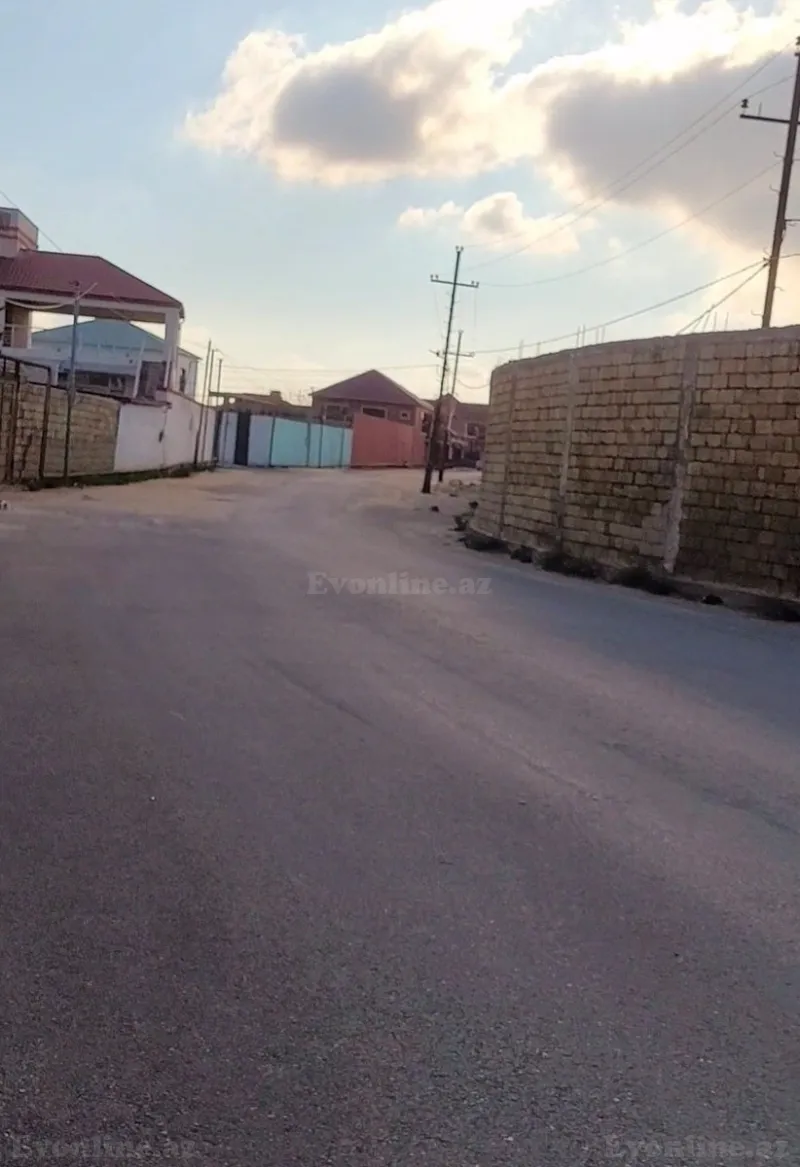 Torpaq Pirşağı Satılır