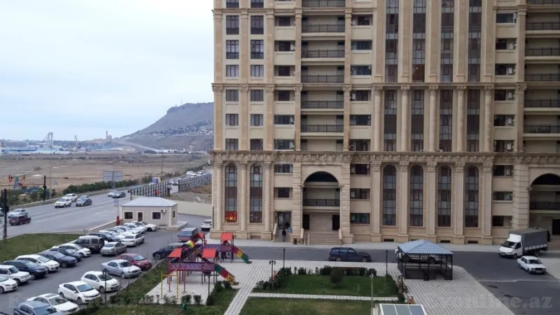 Kirayə verilir 2 otaqlı Mənzil Yeni tikili 71 m² Bayıl