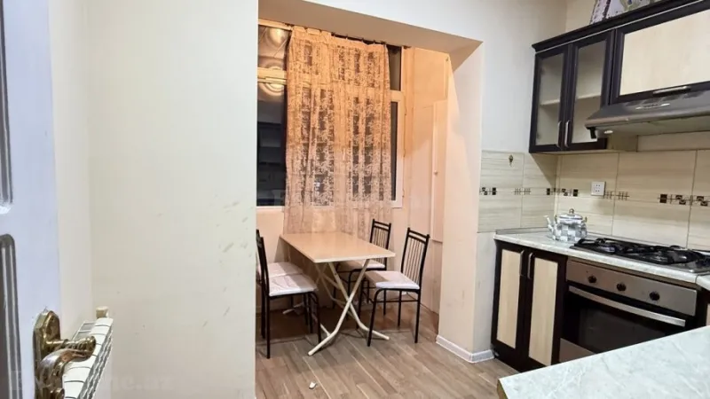 Kirayə verilir 1 otaqlı Mənzil Köhnə tikili 51 m² Yeni Yasamal - şəkil 4