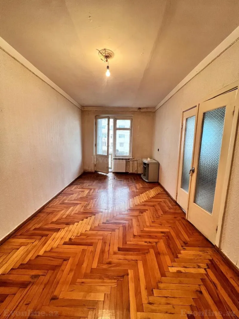 4 otaqlı Mənzil 100 m² Sabunçu r. Satılır