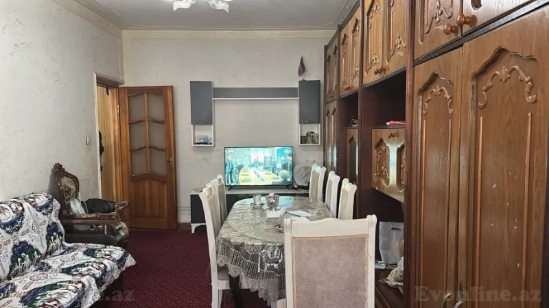 Kirayə verilir 4 otaqlı Mənzil Köhnə tikili 100 m² Xətai r.