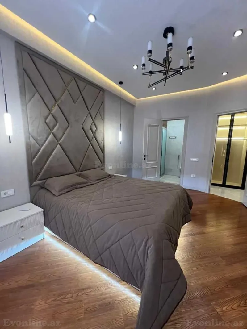 Satılır 4 otaqlı Mənzil Yeni tikili 145 m² 8 Noyabr m. - şəkil 14