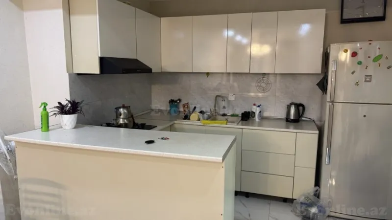 Kirayə verilir 3 otaqlı Mənzil Yeni tikili 100 m² Yeni Yasamal - şəkil 3