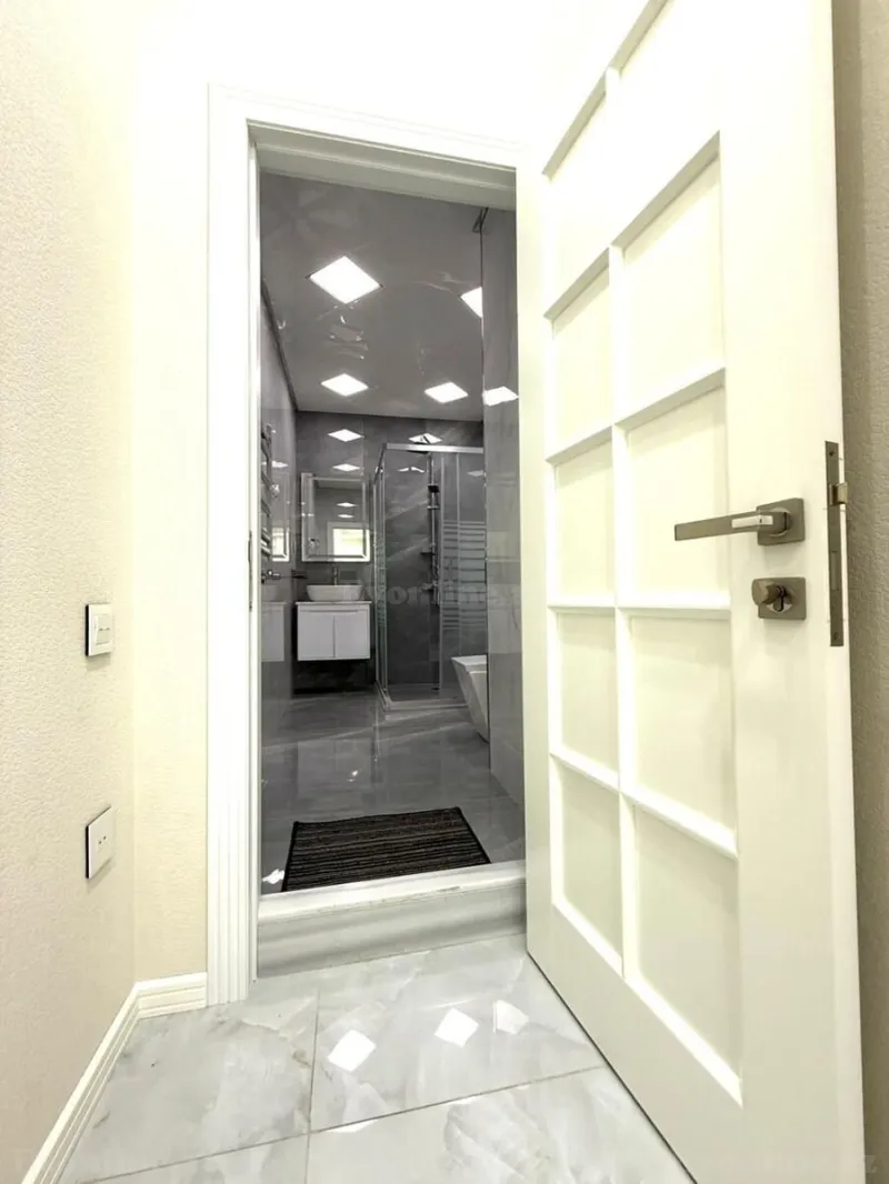 Kirayə verilir 2 otaqlı Mənzil Yeni tikili 80 m² Gənclik m. - şəkil 10