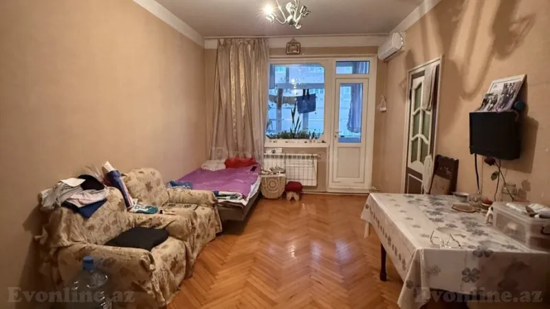 Satılır 3 otaqlı Mənzil Köhnə tikili 75 m² 4-cü mikrorayon - şəkil 2