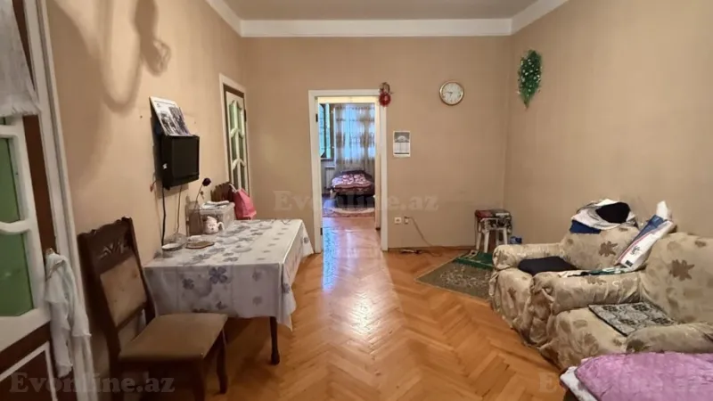 Satılır 3 otaqlı Mənzil Köhnə tikili 75 m² 4-cü mikrorayon - şəkil 4