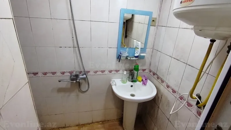 Kirayə verilir 2 otaqlı Mənzil Köhnə tikili 40 m² 5-ci mikrorayon - şəkil 10