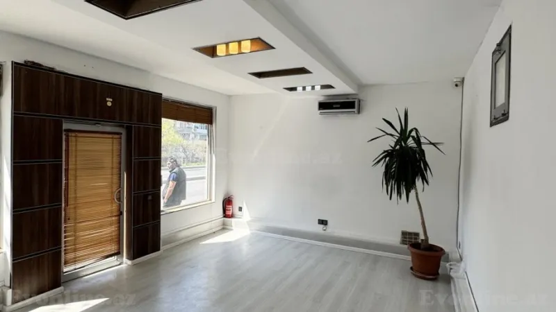 Obyekt 25 m² Həzi Aslanov Kirayə verilir