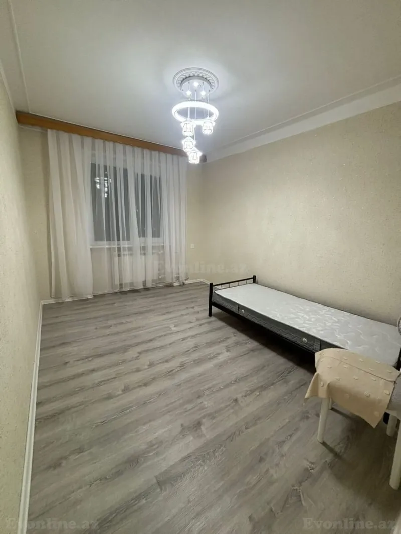 Kirayə verilir 5 otaqlı Mənzil Köhnə tikili 120 m² Massiv D - şəkil 5