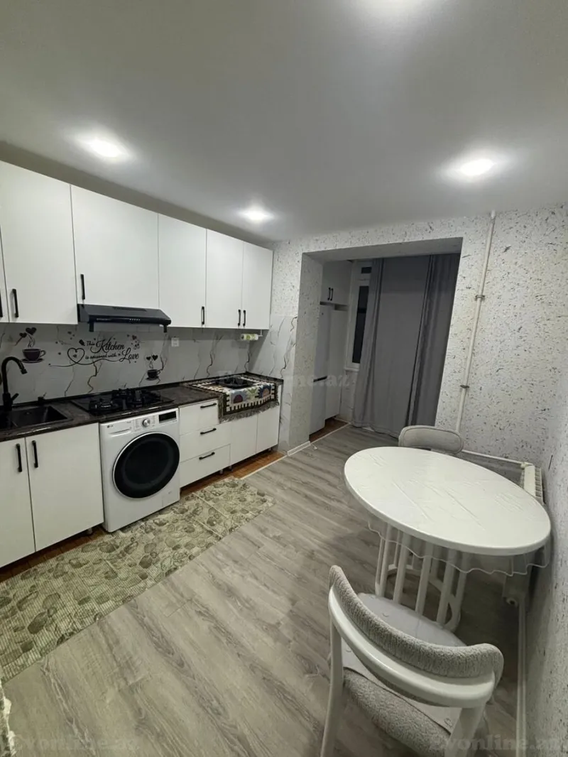 Kirayə verilir 5 otaqlı Mənzil Köhnə tikili 120 m² Massiv D - şəkil 6