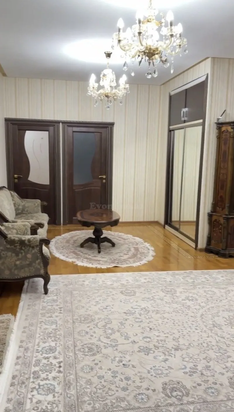 Satılır 5 otaqlı Mənzil Yeni tikili 245 m² Nəsimi m. - şəkil 19