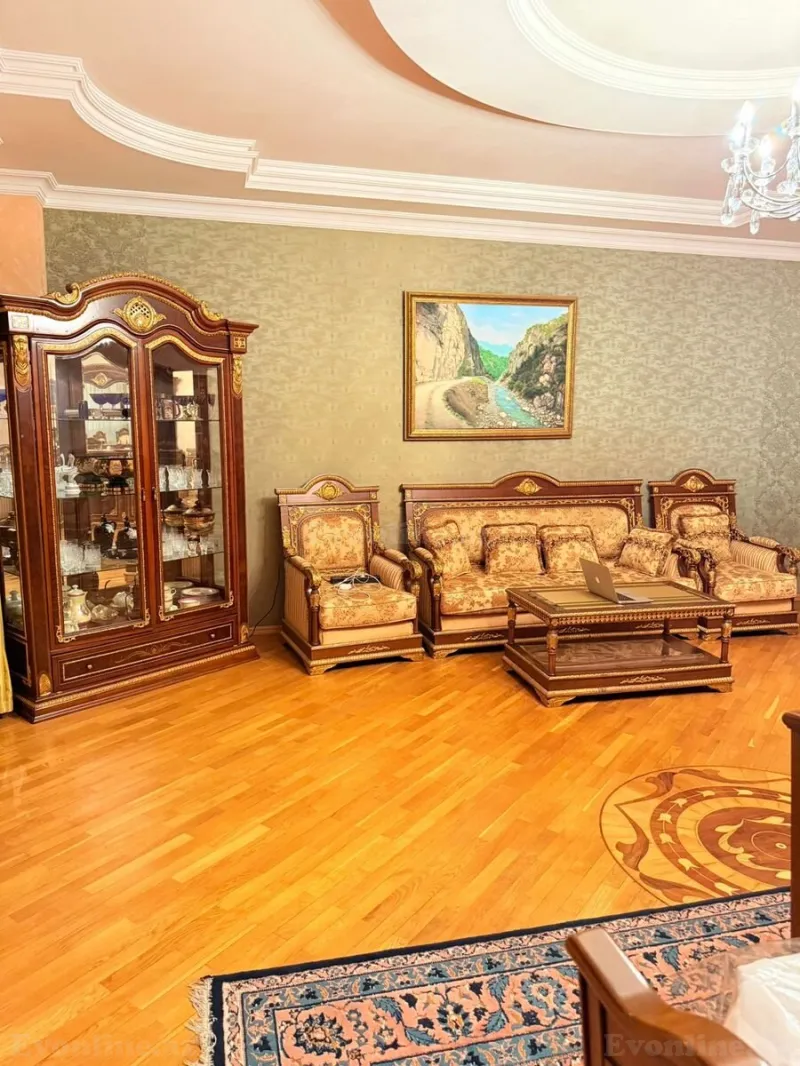 Kirayə verilir 3 otaqlı Mənzil Yeni tikili 150 m² Kubinka - şəkil 9