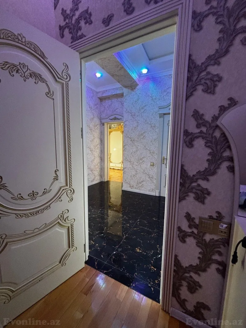 Kirayə verilir 3 otaqlı Mənzil Yeni tikili 120 m² Nəriman Nərimanov m.