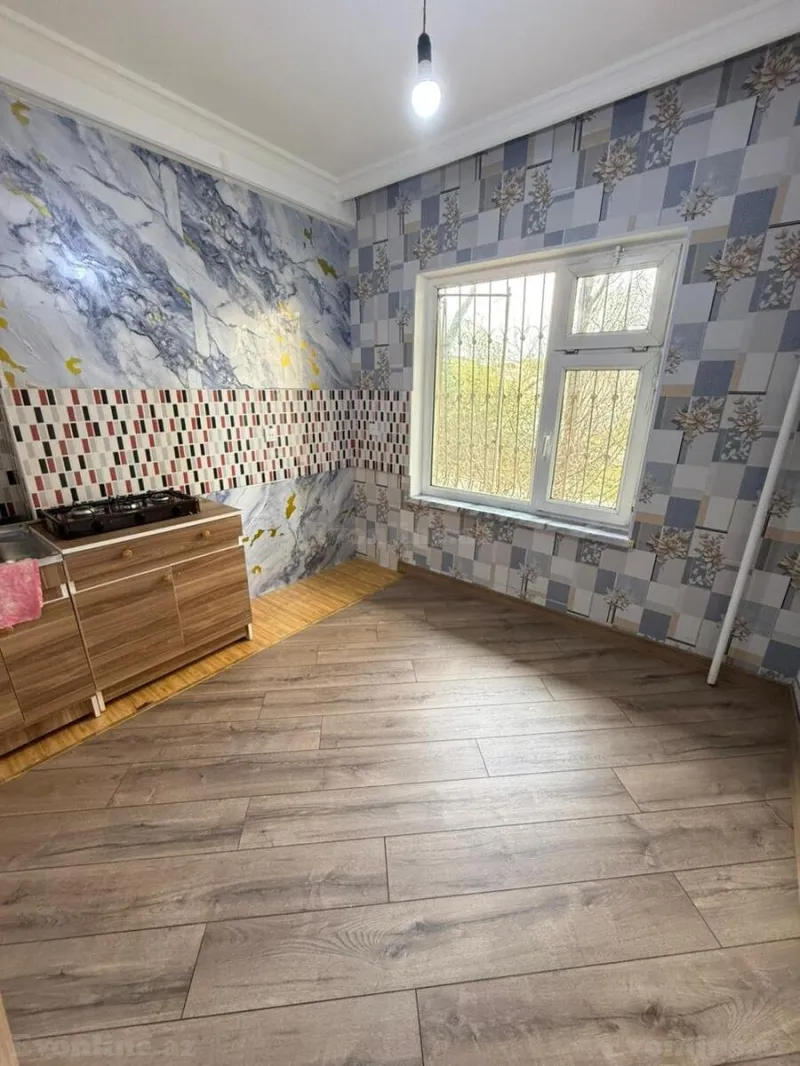 Satılır 4 otaqlı Mənzil Köhnə tikili 110 m² Yeni Yasamal - şəkil 3