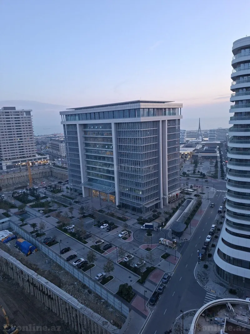 Satılır 3 otaqlı Mənzil Yeni tikili 128 m² Xətai r.