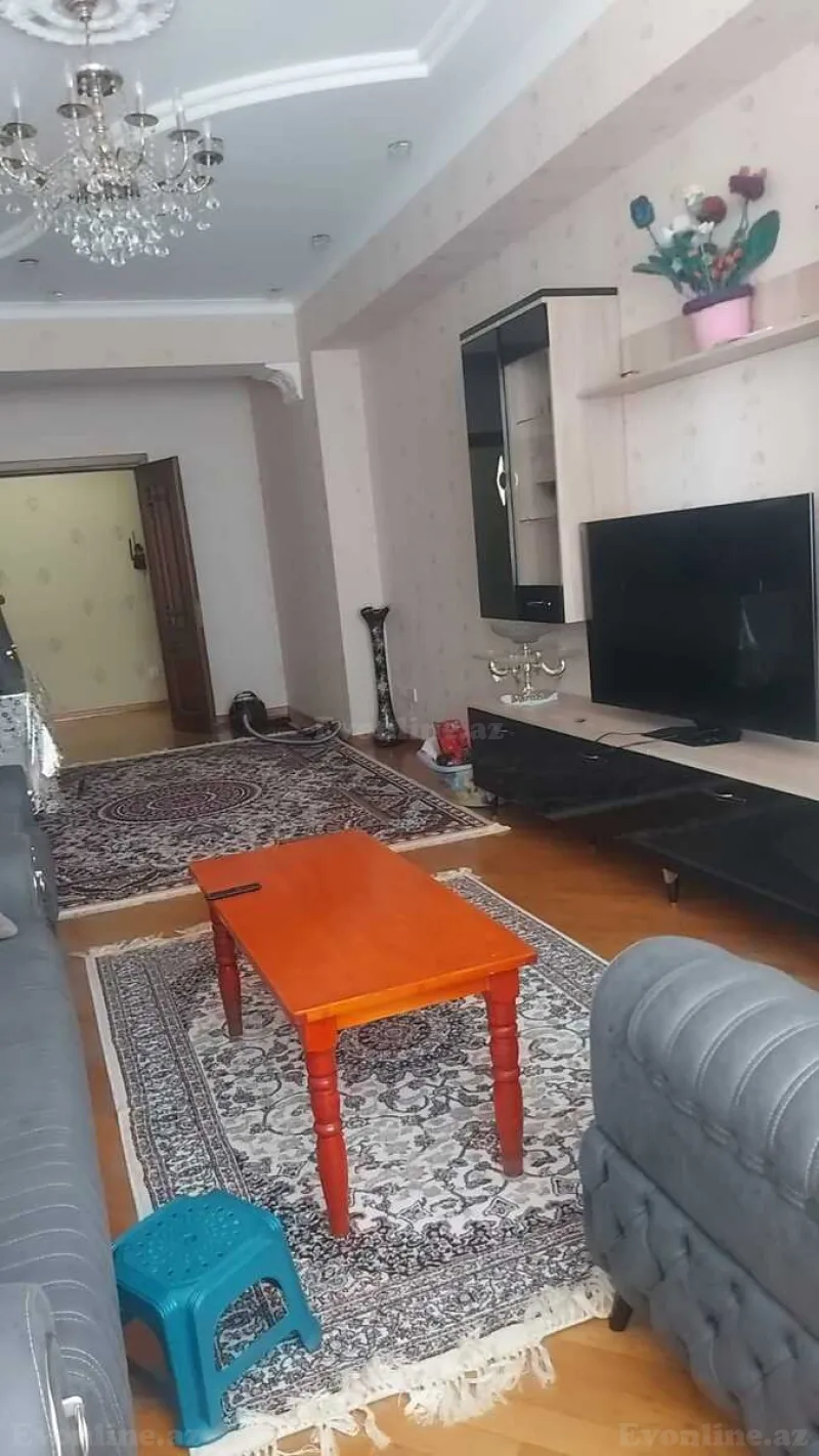 Kirayə verilir 3 otaqlı Mənzil Yeni tikili 110 m² Əhmədli