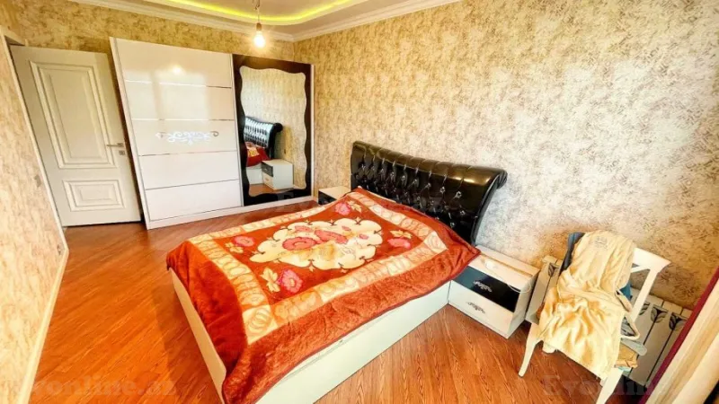 Satılır 3 otaqlı Mənzil Köhnə tikili 90 m² Yeni Yasamal - şəkil 2