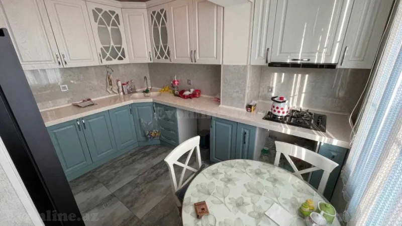 Satılır 3 otaqlı Mənzil Köhnə tikili 90 m² Yeni Yasamal - şəkil 4