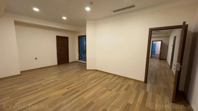 Satılır Obyekt 1000 m² İçərişəhər m. - şəkil 5