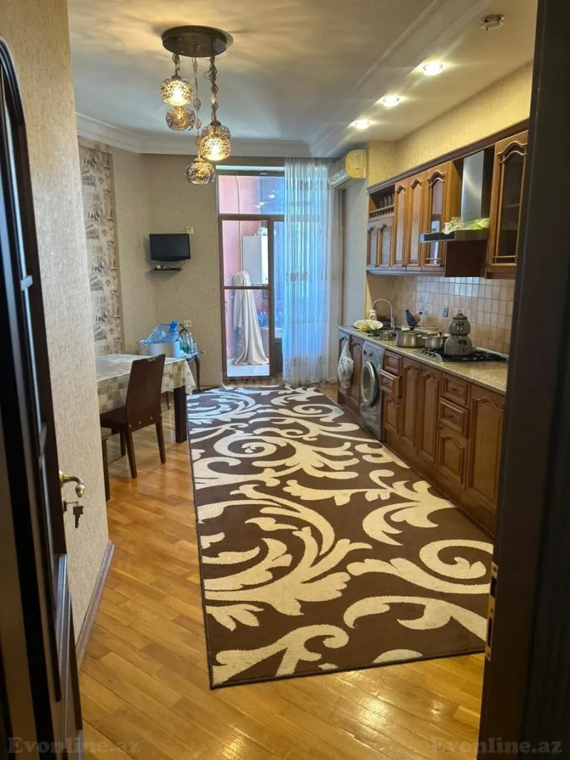 Satılır 3 otaqlı Mənzil Yeni tikili 156 m² Nərimanov r. - şəkil 3