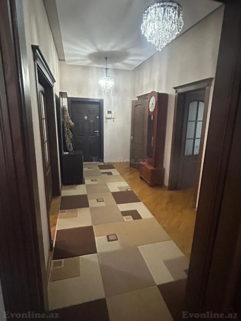 Satılır 3 otaqlı Mənzil Yeni tikili 156 m² Nərimanov r. - şəkil 6