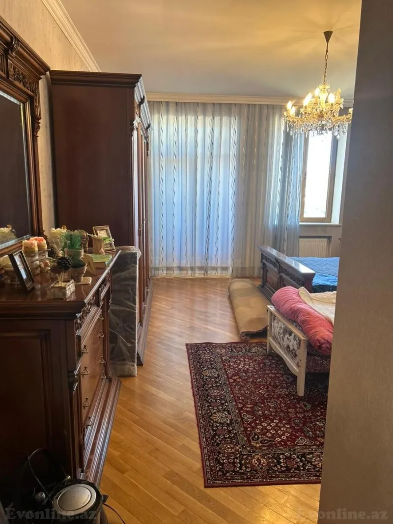 Satılır 3 otaqlı Mənzil Yeni tikili 156 m² Nərimanov r. - şəkil 13