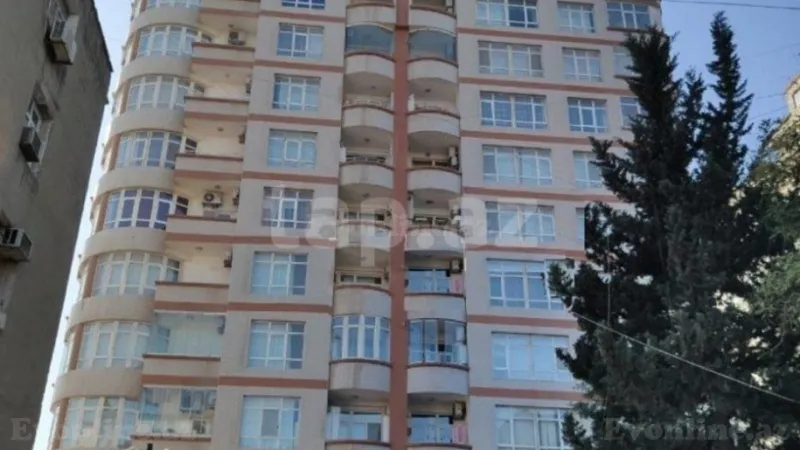 4 otaqlı Mənzil 200 m² Nəriman Nərimanov m. Kirayə verilir