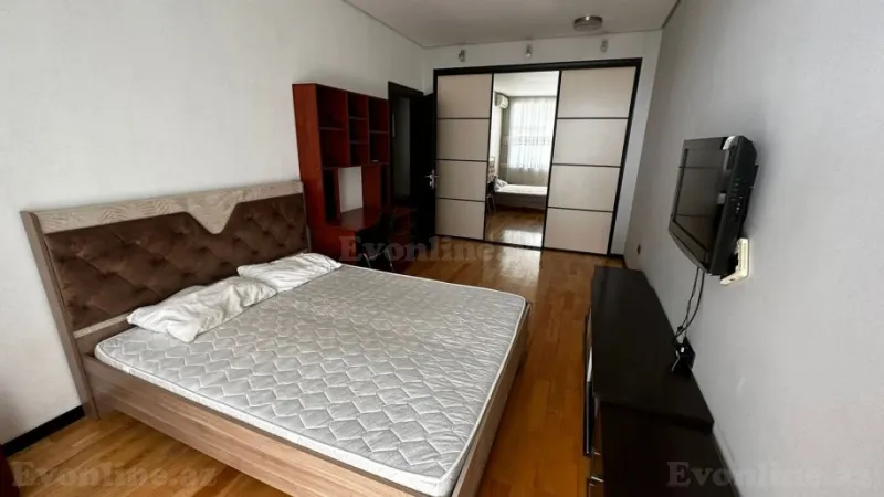 Kirayə verilir 4 otaqlı Mənzil Yeni tikili 200 m² Nəriman Nərimanov m. - şəkil 6