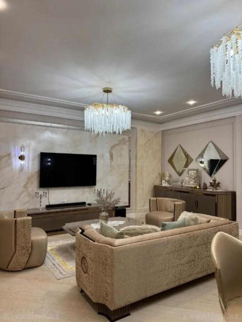 Satılır 5 otaqlı Mənzil Yeni tikili 300 m² Xətai m. - şəkil 6