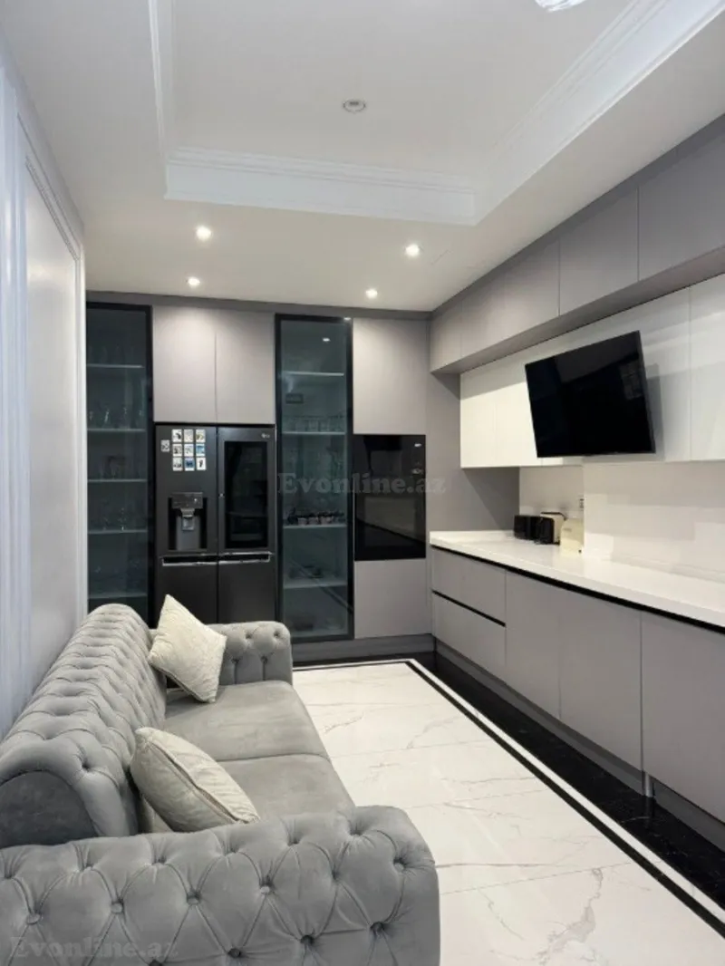 Satılır 5 otaqlı Mənzil Yeni tikili 300 m² Xətai m. - şəkil 11