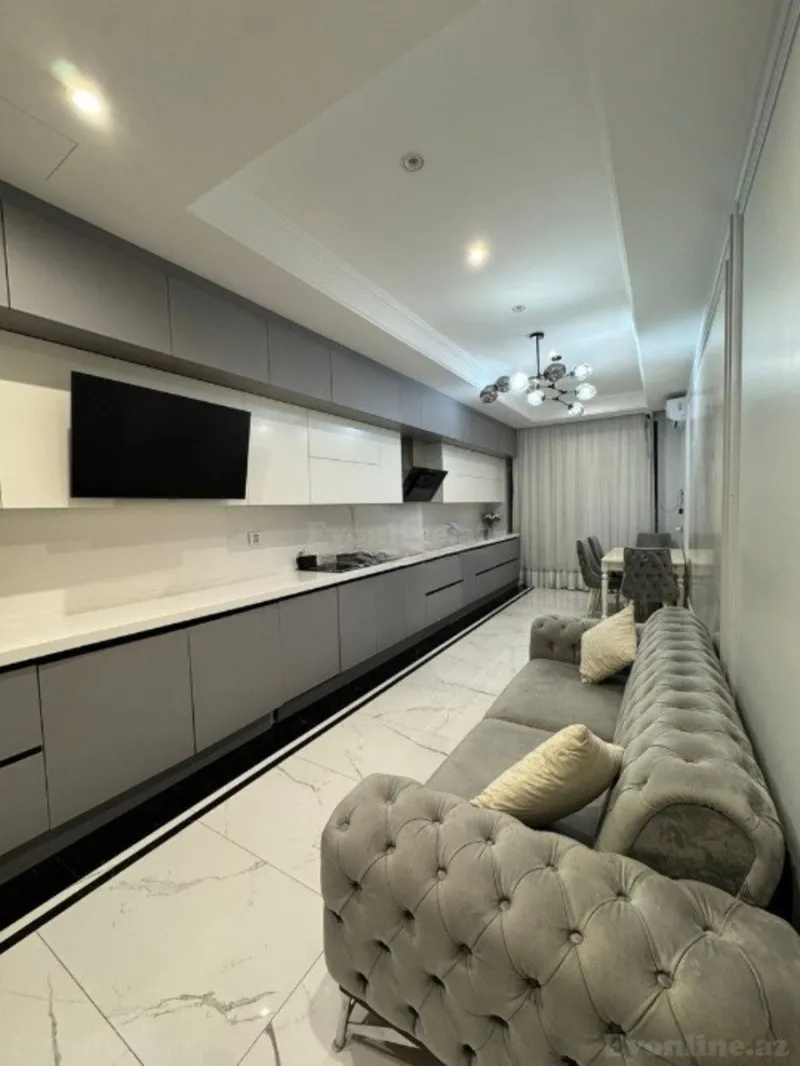 Satılır 5 otaqlı Mənzil Yeni tikili 300 m² Xətai m. - şəkil 13