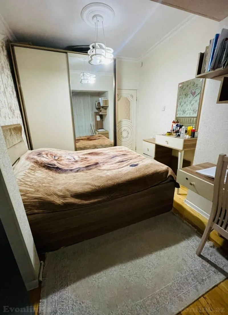 Satılır 2 otaqlı Mənzil Köhnə tikili 45 m² Qaraçuxur - şəkil 3