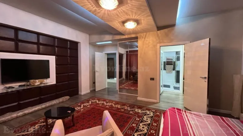 Satılır 4 otaqlı Mənzil Yeni tikili 200 m² Xətai m. - şəkil 9