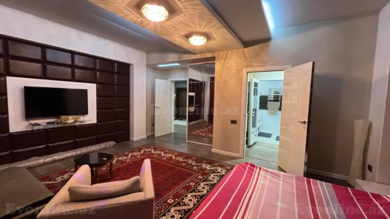 Satılır 4 otaqlı Mənzil Yeni tikili 200 m² Xətai m. - şəkil 10