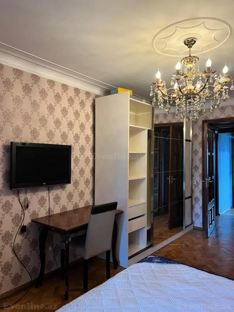 Kirayə verilir 3 otaqlı Mənzil Köhnə tikili 75 m² Nəriman Nərimanov m. - şəkil 4