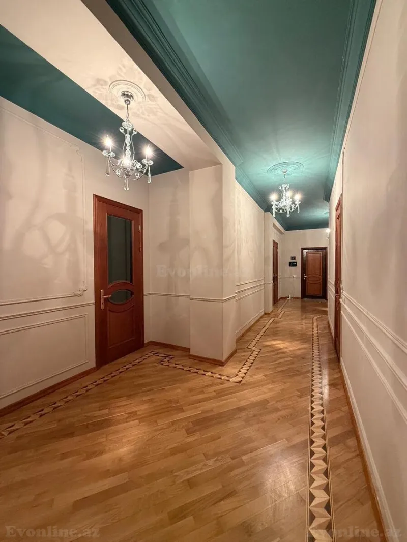 Satılır 3 otaqlı Mənzil Yeni tikili 175 m² Nərimanov r. - şəkil 13