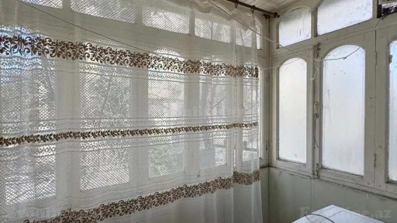 Kirayə verilir 1 otaqlı Mənzil Köhnə tikili 35 m² Elmlər Akademiyası m. - şəkil 7