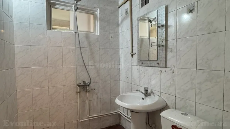 Kirayə verilir 1 otaqlı Mənzil Köhnə tikili 35 m² Elmlər Akademiyası m. - şəkil 9