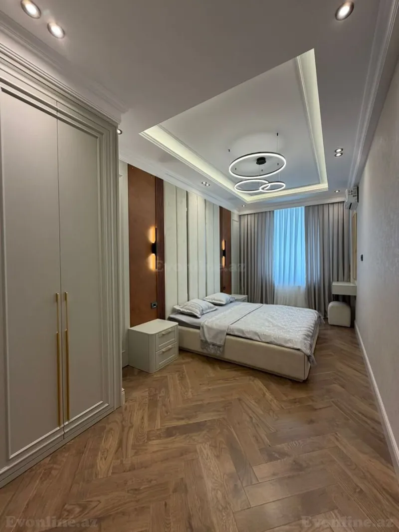 Satılır 4 otaqlı Mənzil Yeni tikili 166 m² Elmlər Akademiyası m. - şəkil 15