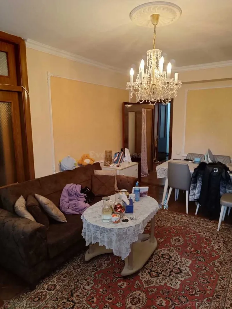 Satılır 3 otaqlı Mənzil Köhnə tikili 57 m² Elmlər Akademiyası m. - şəkil 3