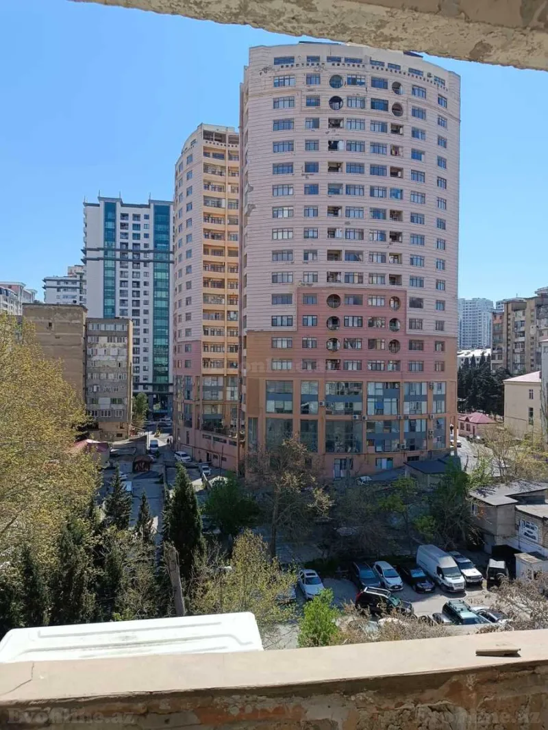Satılır 3 otaqlı Mənzil Köhnə tikili 57 m² Elmlər Akademiyası m. - şəkil 18