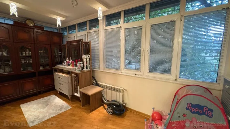 Satılır 5 otaqlı Mənzil Köhnə tikili 160 m² Nərimanov r. - şəkil 9