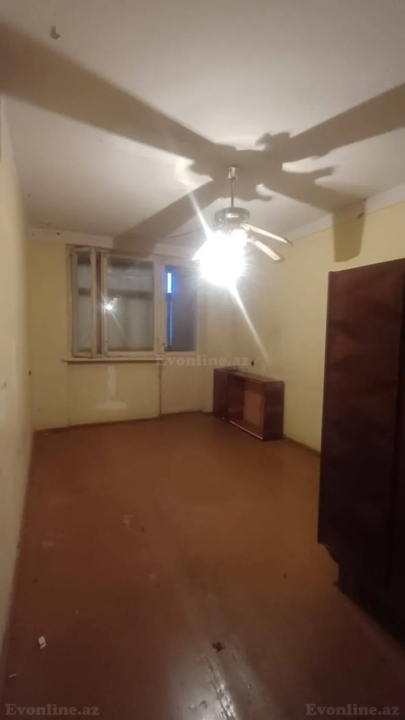 Satılır 2 otaqlı Mənzil Köhnə tikili 55 m² Abşeron r.