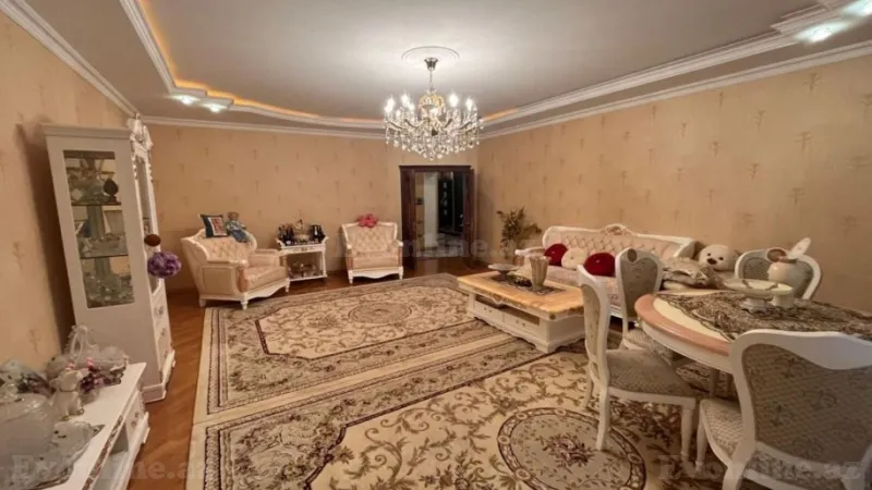 Satılır 4 otaqlı Mənzil Yeni tikili 205 m² Elmlər Akademiyası m. - şəkil 2