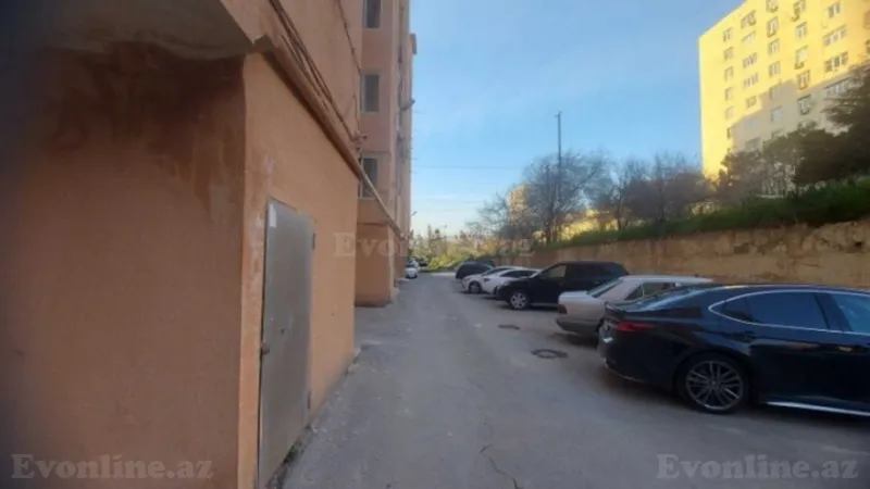 Satılır 2 otaqlı Mənzil Köhnə tikili 65 m² Suraxanı r. - şəkil 7