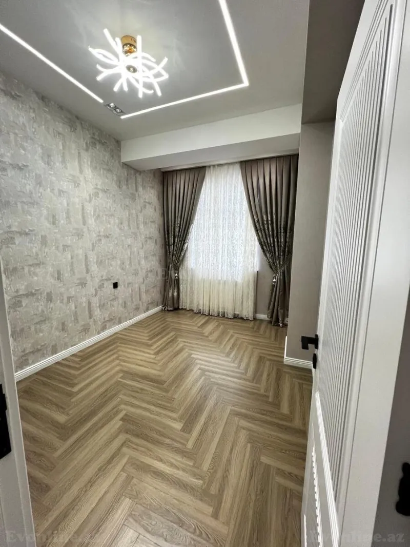 Satılır 3 otaqlı Mənzil Yeni tikili 86 m² Qara Qarayev m. - şəkil 4