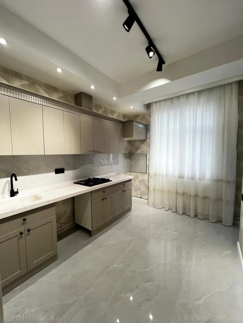 Satılır 3 otaqlı Mənzil Yeni tikili 86 m² Qara Qarayev m. - şəkil 6